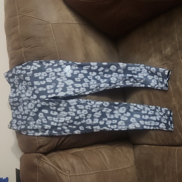 The North Face Girl's FlashDry Geometric Print Leggings Size Medium 10/12 Gray - Picture 2 of 7